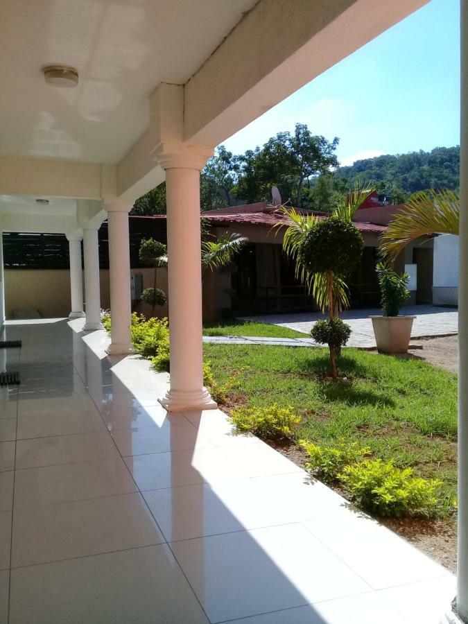 View Inn Exclusive Lodge Mbombela Exterior foto